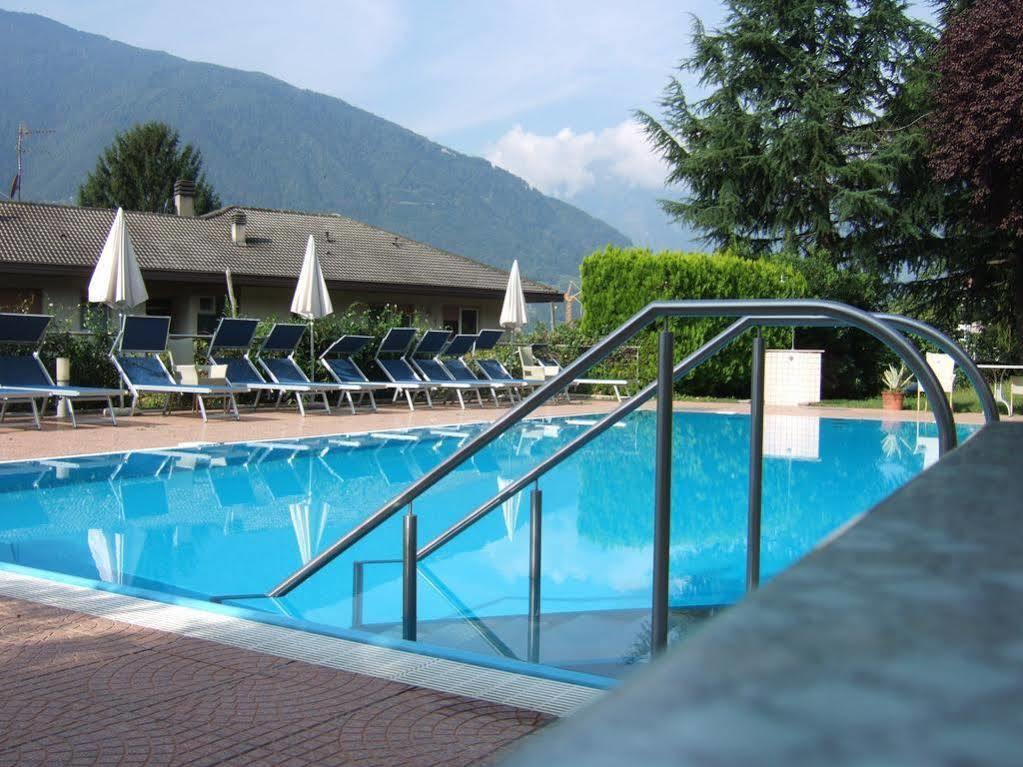 Hotel Salgart Мерано Экстерьер фото